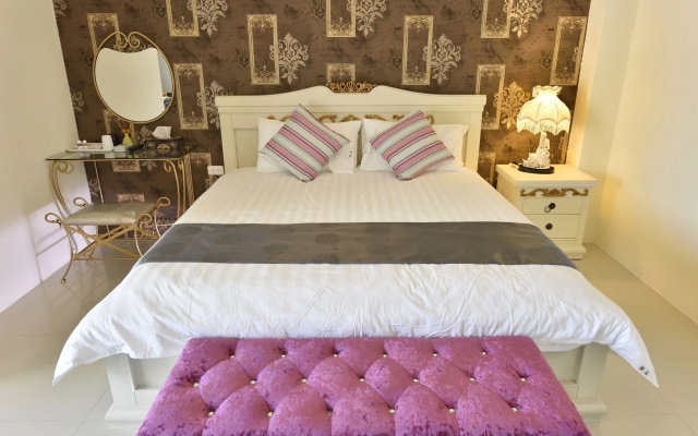 Avenue B&B