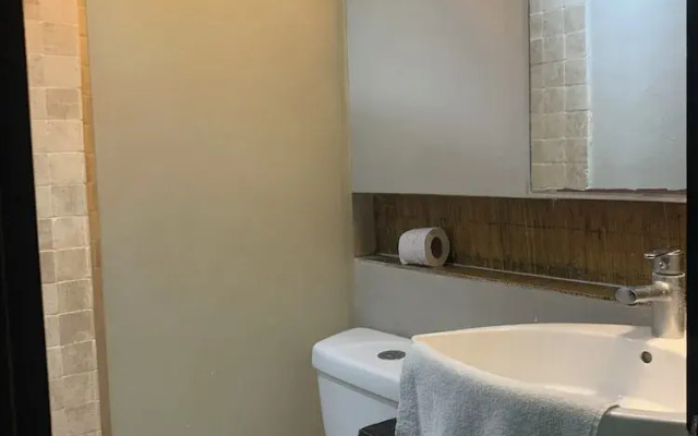 5th Avenue Room By BLVD