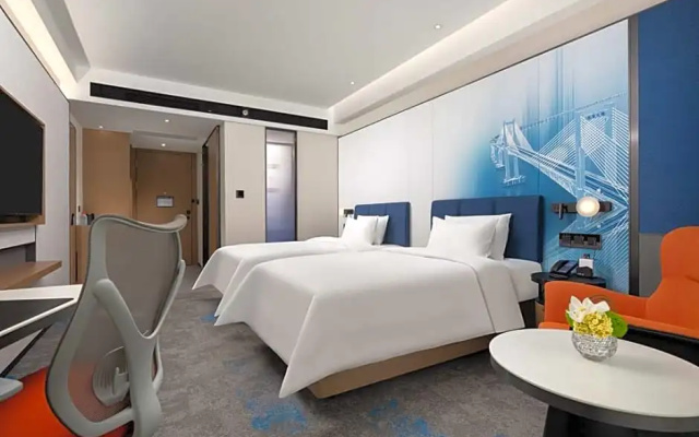 Hampton by Hilton Shantou Railway Station