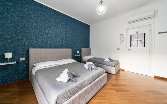 Dante 138 Class Rooms & Apartments