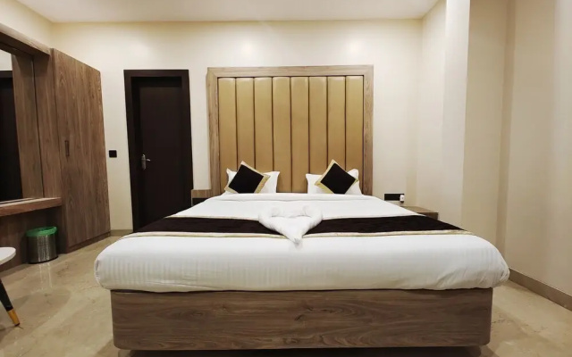 Radha Residency by Shrigo Hotels