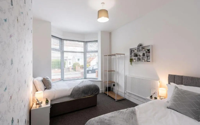 Modern & Beach Location & Contractors & Leisure & Garden