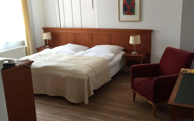 Hotel Vierseithof Luckenwalde