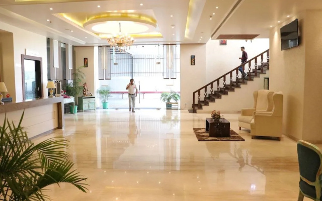 Palmdale Resort
