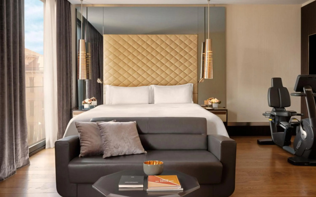 Отель Excelsior Gallia, a Luxury Collection, Milan