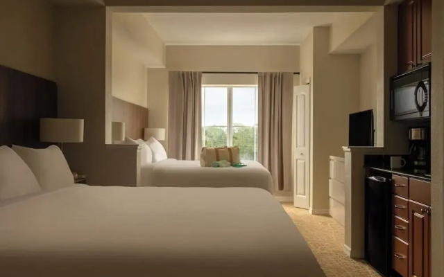 The Point Hotel & Suites Orlando