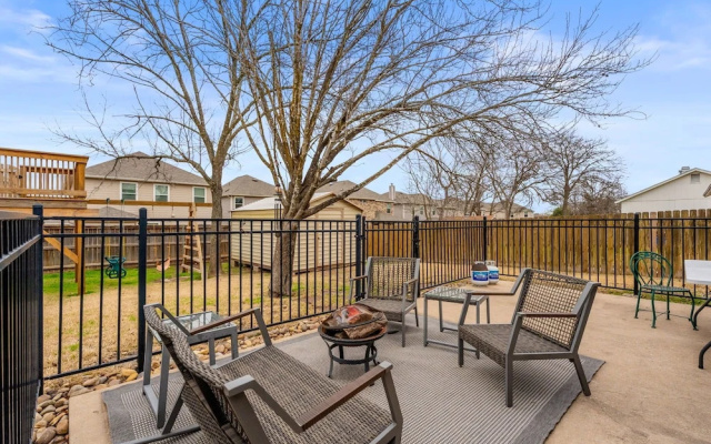 Family Friendly Home in South Austin