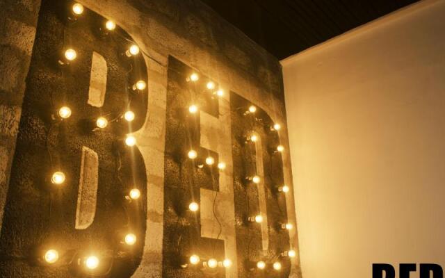 Отель Bed Hostels Colombo Шри-Ланка, Коломбо - отзывы, цены и фото номеров - забронировать отель Bed Hostels Colombo онлайн вид на фасад