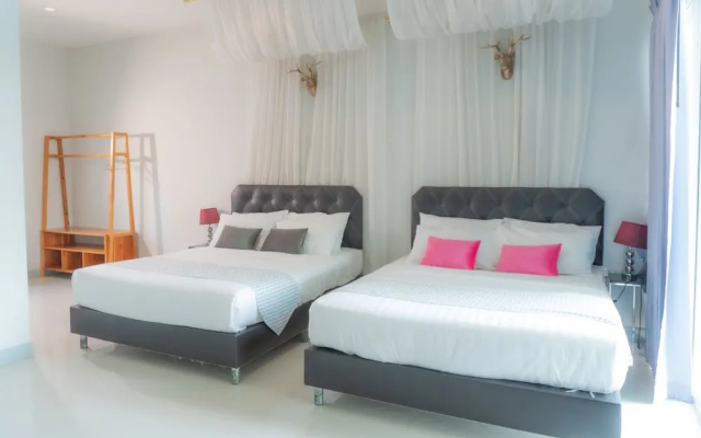 Temmy Pool Villa
