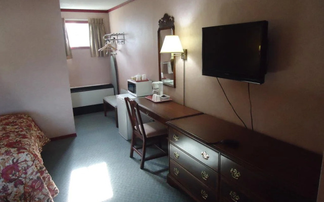 The Village Inn Motel