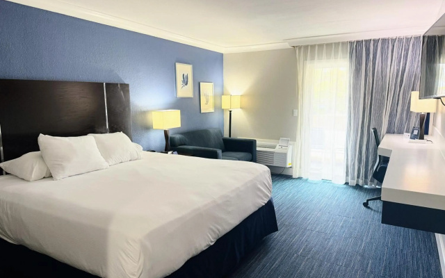 The Pacific Inn