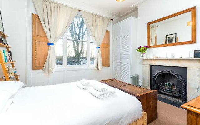 Bohemian Sanctuary in Islington