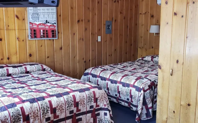 Caribou Lodge and Motel