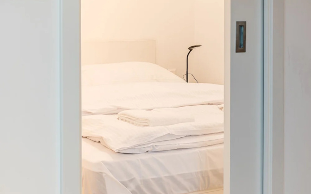 City Castle Apartments Free Parking