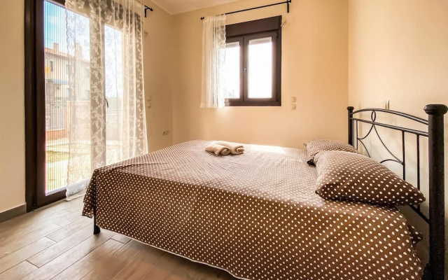 Nice Apartment in Nafpaktos With Wifi and 1 Bedrooms