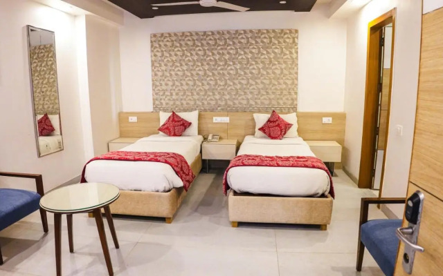 Iris Park Hotel