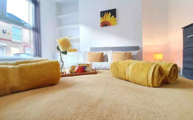 Lovely 3-bed Apartment in Coventry