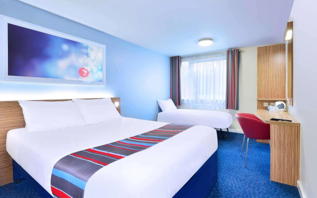 Travelodge Aberdeen Central Justice Mill Lane