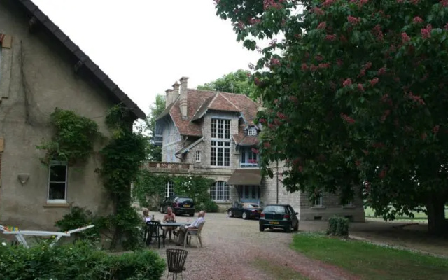 Chateau la Megene