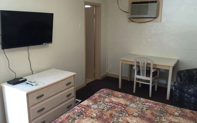 Withlacoochee Motel