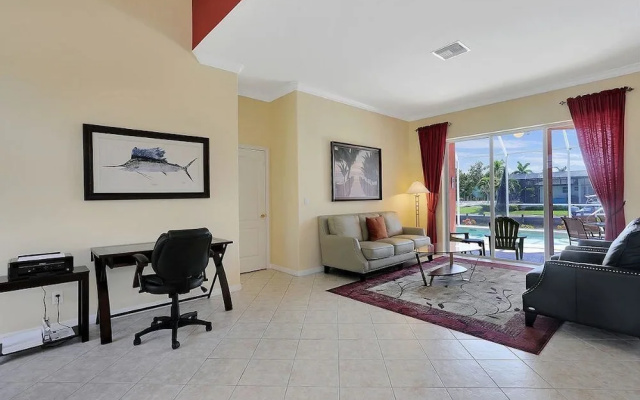 Ivory Ct Home 941