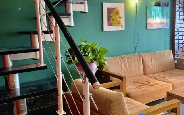 Taiyuan Phase I Yihui B&B (Kangda Mall store)