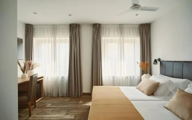 Hotel MET Pamplona