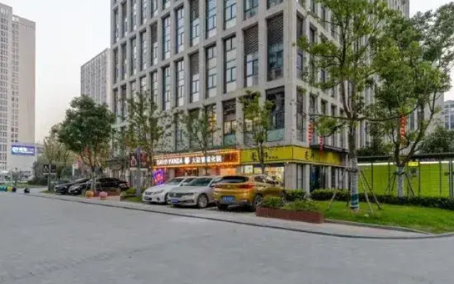 Hefei Qingman Apartment Hotel (High-tech Zone Yintai Department Store)