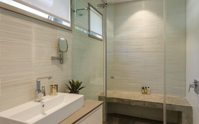 Element House - Contemporary and Upmarket Villa