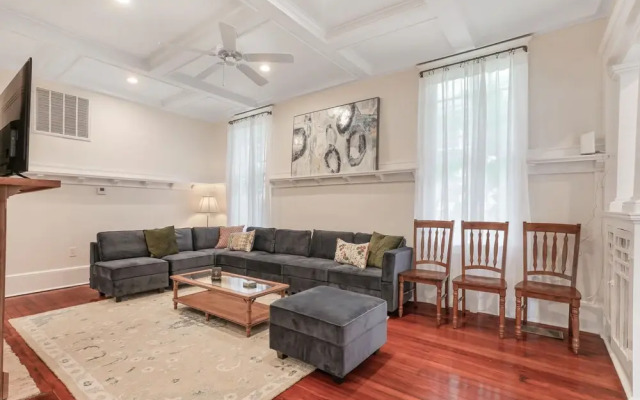 Beautiful 5BR House
