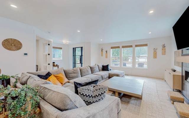 Gem House in Coeur d Alene