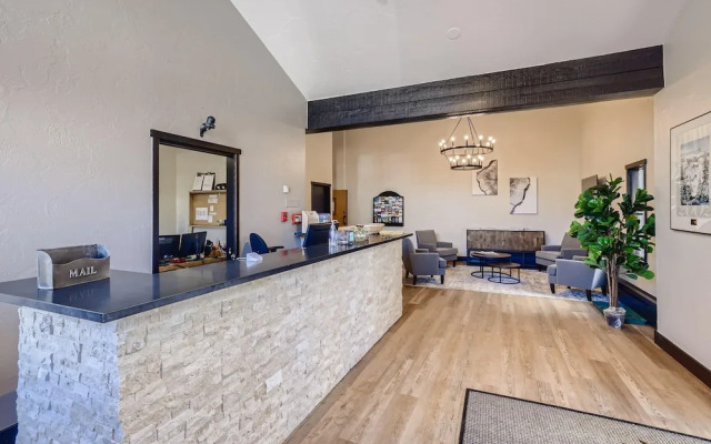 Lift House Lodge, Downtown Lionshead Remodeled Studio Condo