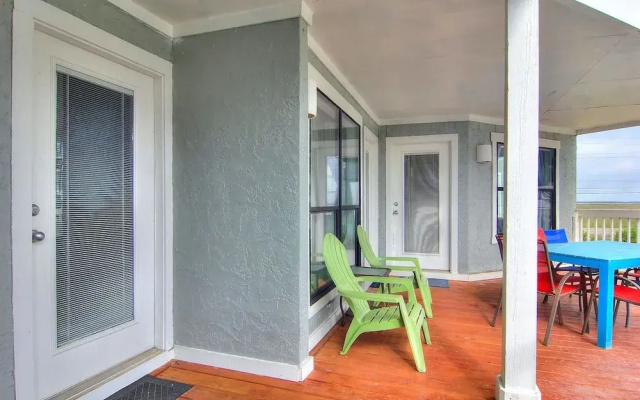 The Islander - 2 Br condo