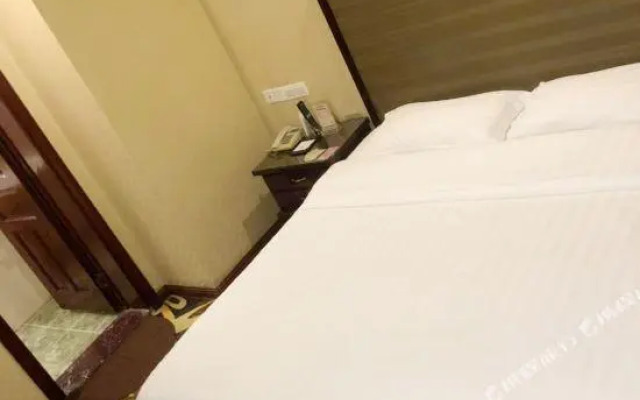 Qiankun Business Hotel
