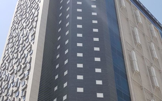 Al Mansour Plaza Hotel in Doha, Qatar from 77$, photos, reviews - zenhotels.com hotel front