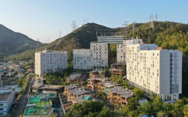 Donggang No.1 Apartment (Shenzhen Rose Coast)