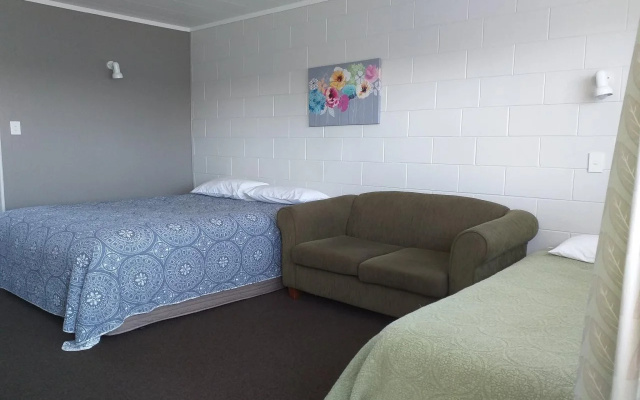 Continental Motel