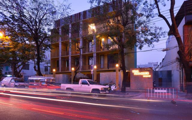 Отель Villa Phra Sumen Bangkok Бангкок вид на фасад
