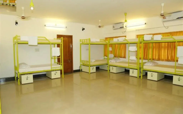 Hostel By The Sea
