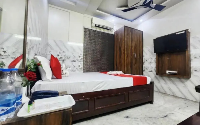 Anandaloke Residency