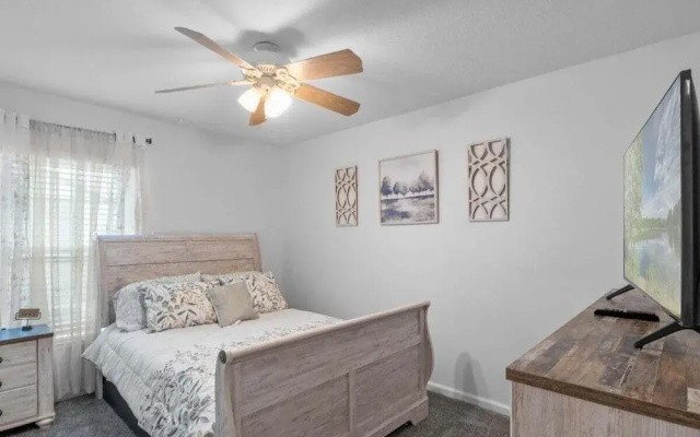 15730 BAY Vista Drive Clermont, 4bed