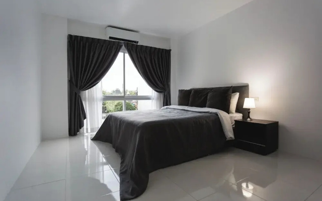 Rawai Rooftop 2BR Oasis