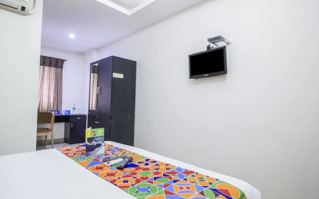 FabHotel 4 Seasons Silk Board