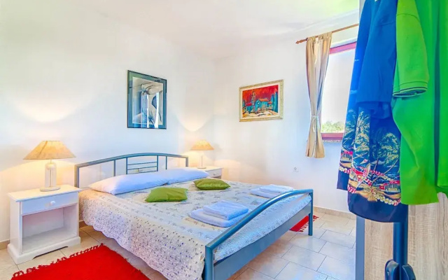 Blue Story Apartments