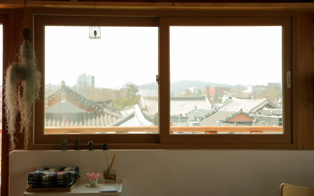 Laon Hanok Gguljam