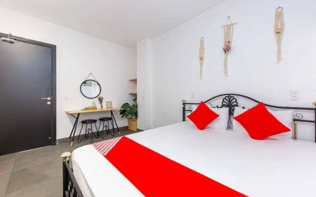 OYO 428 QA Hotel