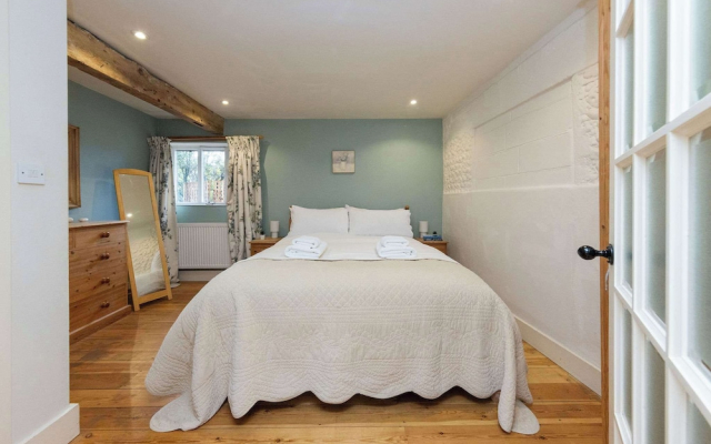 The Dairy - Spacious 3 bed Barn in Sidlesham