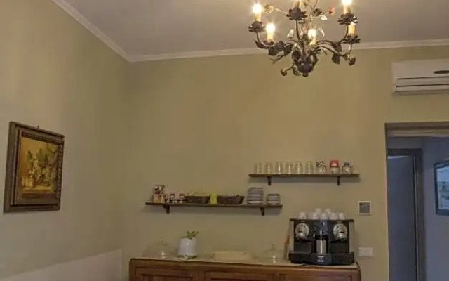 La corte dei tre