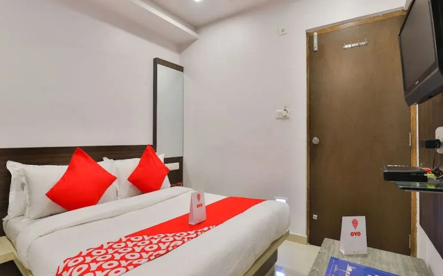 OYO 5476 Hotel Sunrise