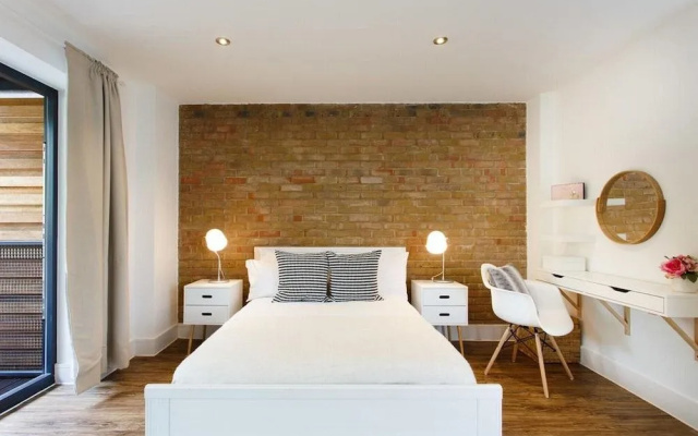 Manor House Studios By Morethanstays